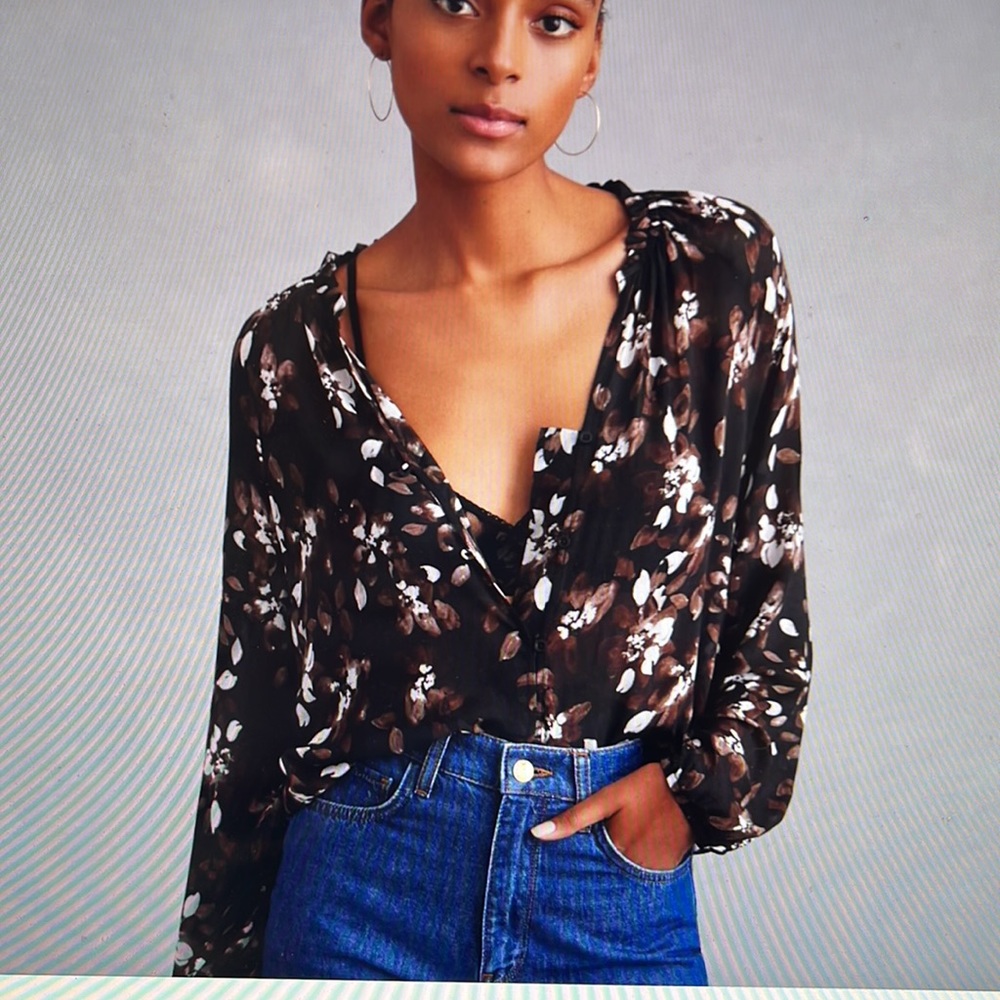 NWOT! Anthropologie Cloth and Stone blouse Size XS Black